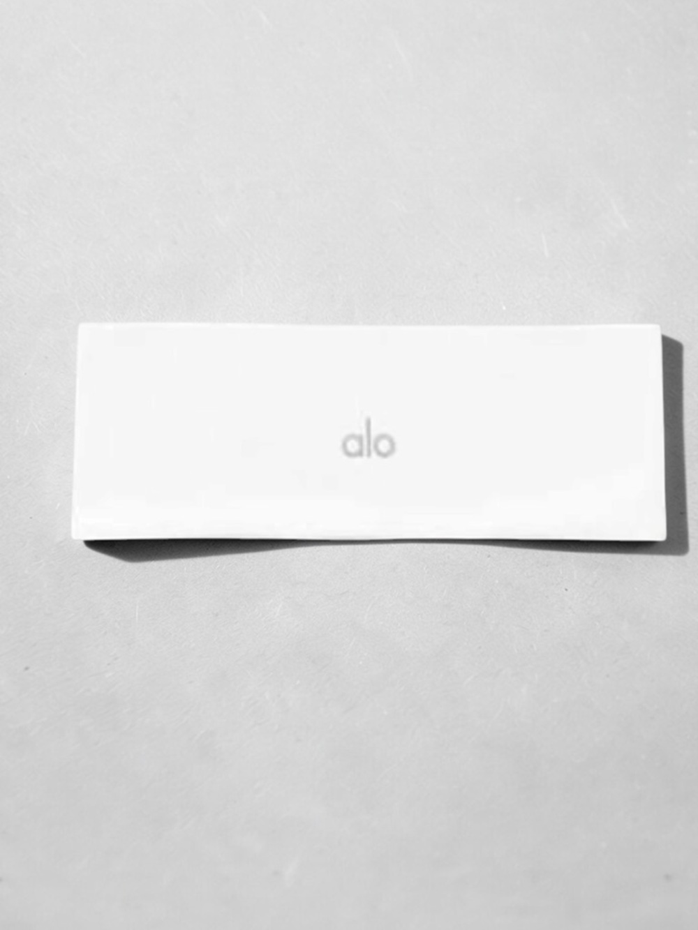 Alo Yoga White Headband Stretch Athletic Workout Hair Band One Size